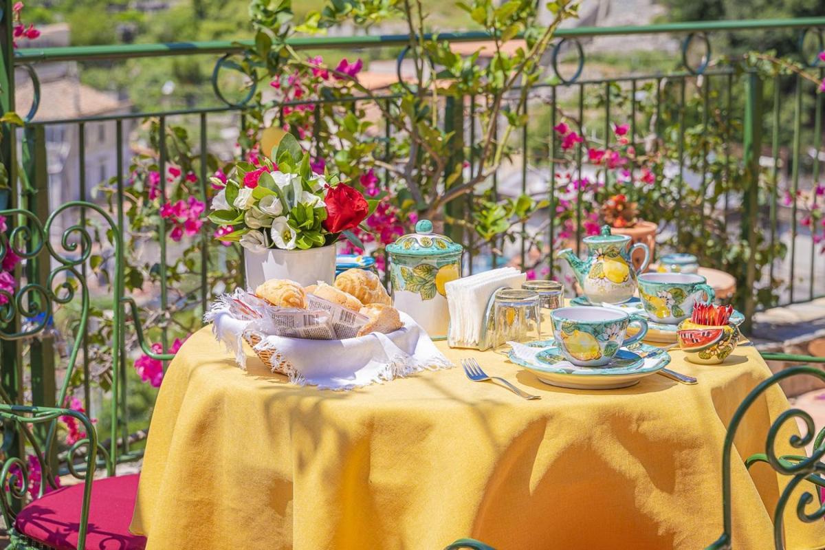 Mare Luna Maiori Ngoại thất bức ảnh